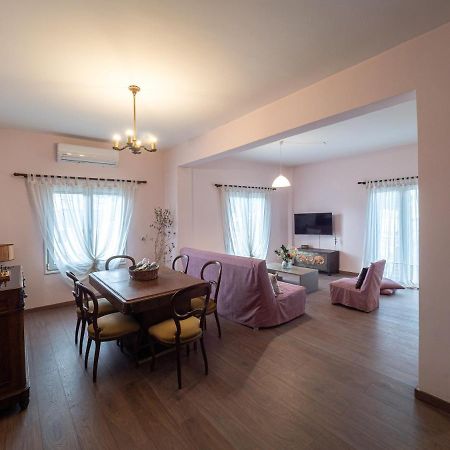 Central & Bright 2Bd Apt In Corfu Town Near Port Ngoại thất bức ảnh