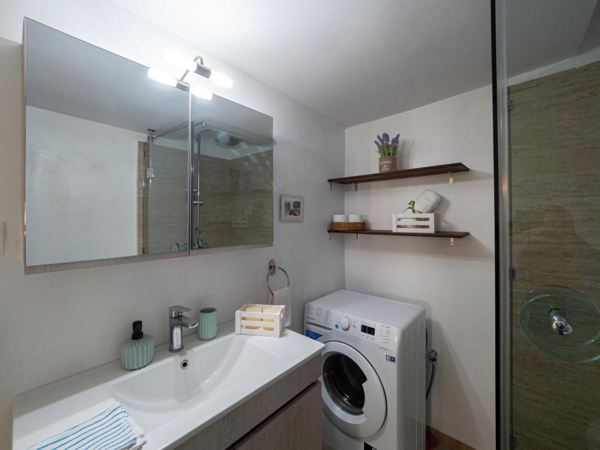 Central & Bright 2Bd Apt In Corfu Town Near Port Ngoại thất bức ảnh