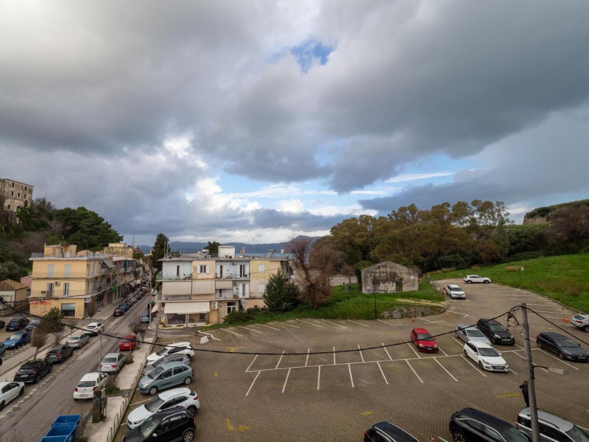 Central & Bright 2Bd Apt In Corfu Town Near Port Ngoại thất bức ảnh